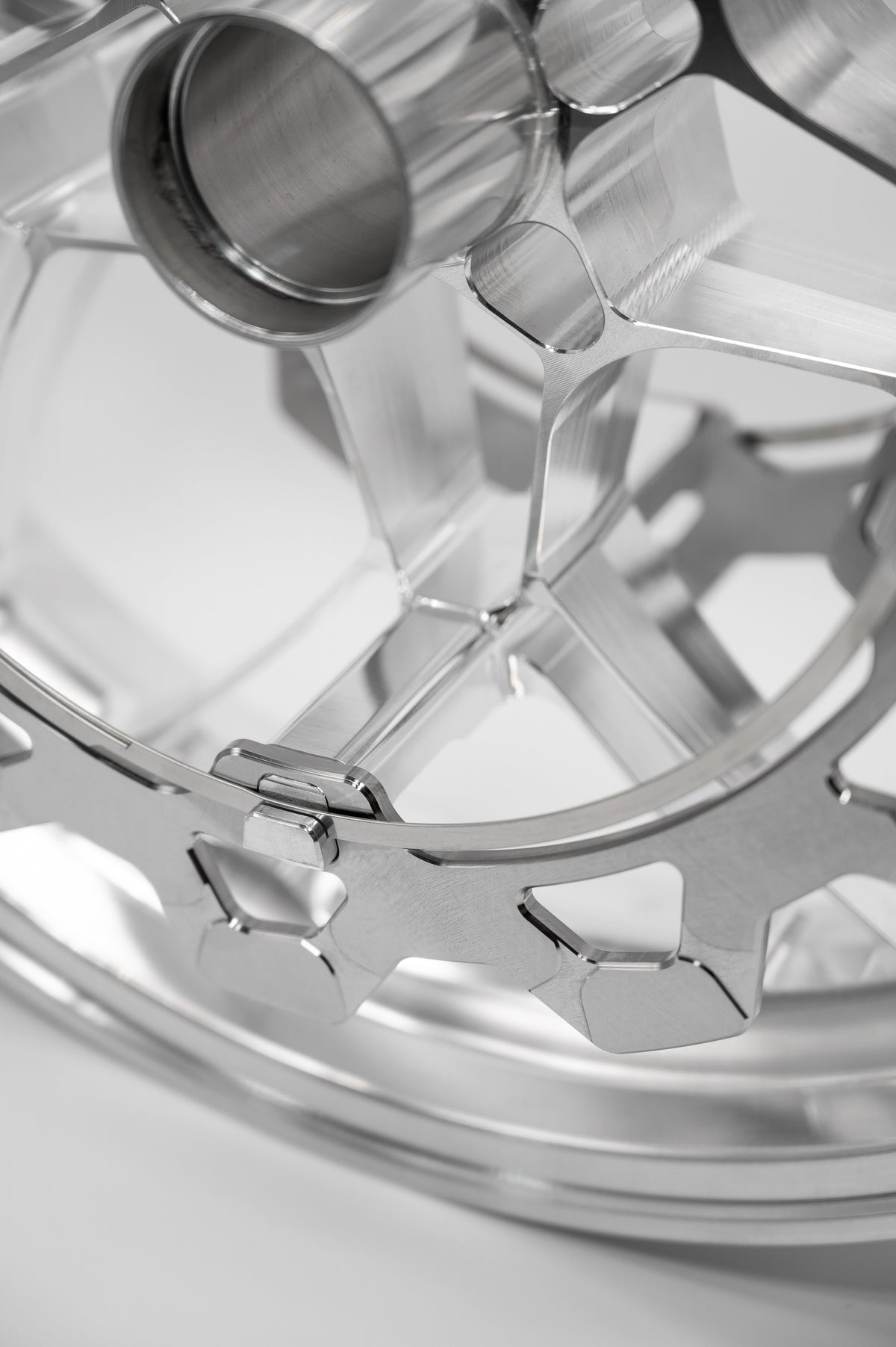 Lonestar Monolithic Wheel